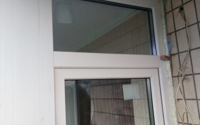 Остекление чешского балкона окнами Rehau/ пр-т. Оболонский 7