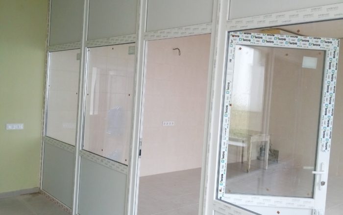 Установка пластиковой перегородки WDS/ ул. Потехина 16
