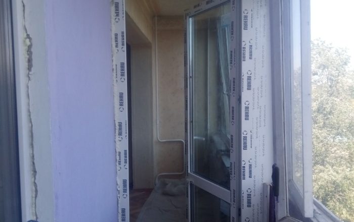 Остекление чешского балкона в профиле Rehau/ ул. Челябинская