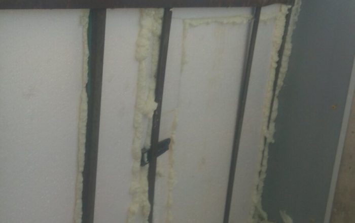 Балкон под ключ с внутренней обшивкой пластиковой вагонкой/ просп. Академика Глушко, 34