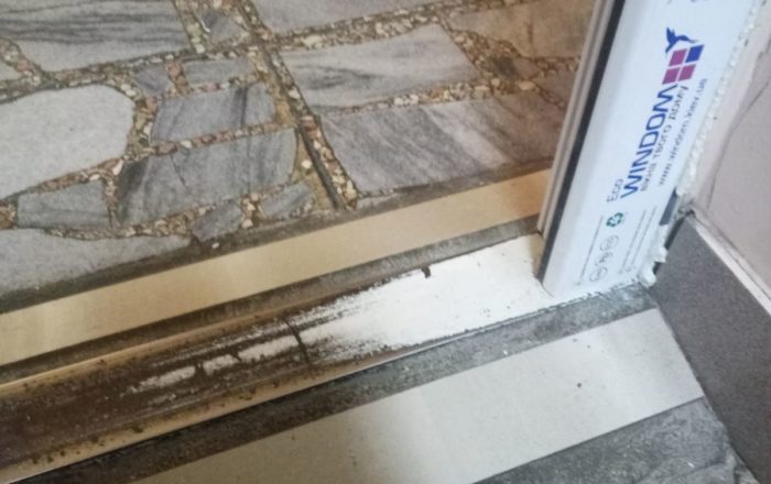 Установка межкомнатных пластиковых дверей Windom/ ул. Героев Севастополя, 30