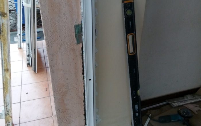 Монтаж металлопластиковых входных дверей/ ул. Академика Ефремова
